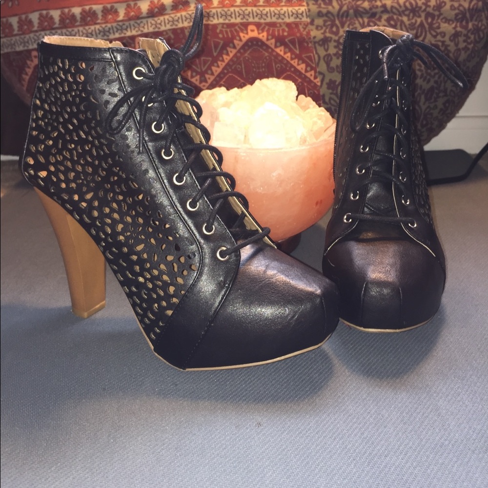 Boot Heels
