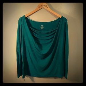 Long sleeve shirt with slight ruching in the front