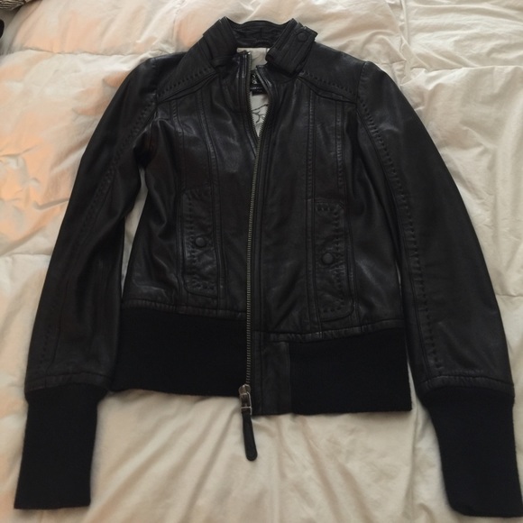 styling a puffer jacket