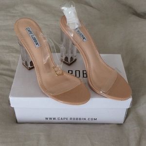 Dolls Kill Shoes - Venus Lucite Heels Dolls Kill Shoes - Venus Lucite Heels
