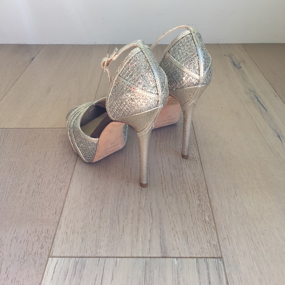 Jimmy Choo Silver Metallic Glitter Sandal - Picture 2 of 4