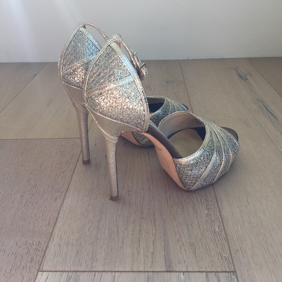 Jimmy Choo Silver Metallic Glitter Sandal - Picture 3 of 4