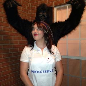 Meet your Posher, Alyx