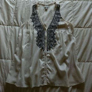 Embroidered V-neck Blouse