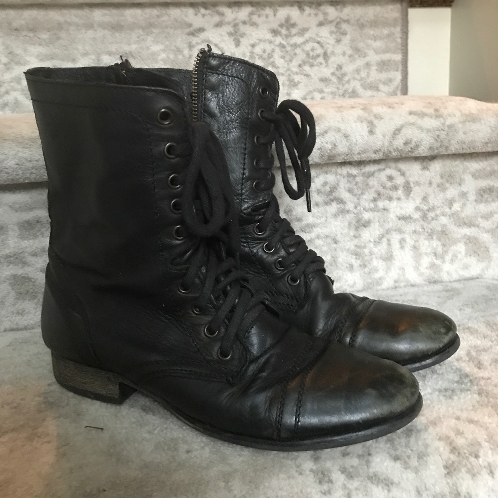 Steve Madden "troopa" Boots
