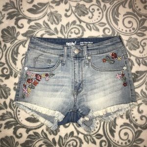 Mossimo High Rise Shorts **super stretch**