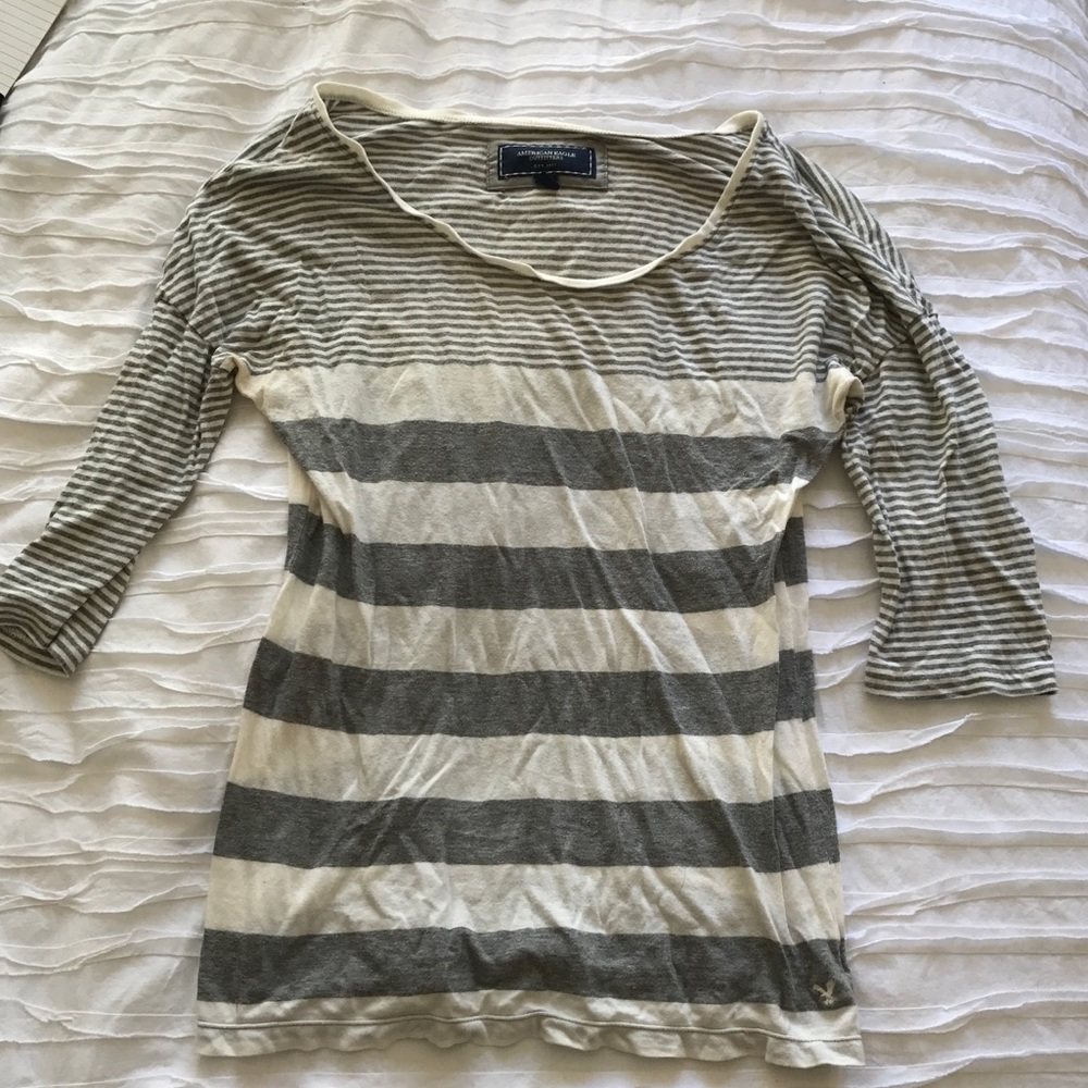 American eagle shirt size xs