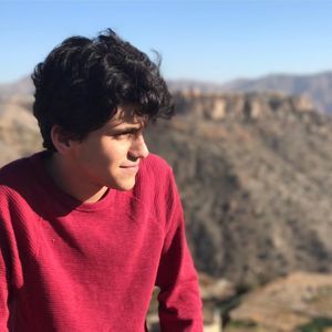 Meet your Posher, Hossam