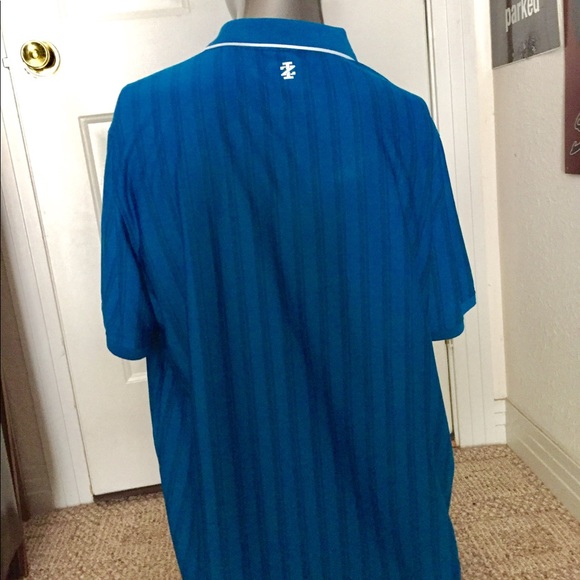 Nice IZOD golf shirt in XL - Picture 2 of 2