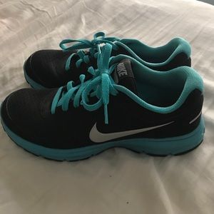 Nike Air Relentless 2 Trainers
