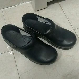 Black Dansko clogs