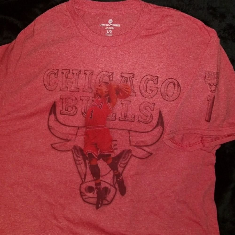 🆕️D. Rose BULLS t shirt 🆕️