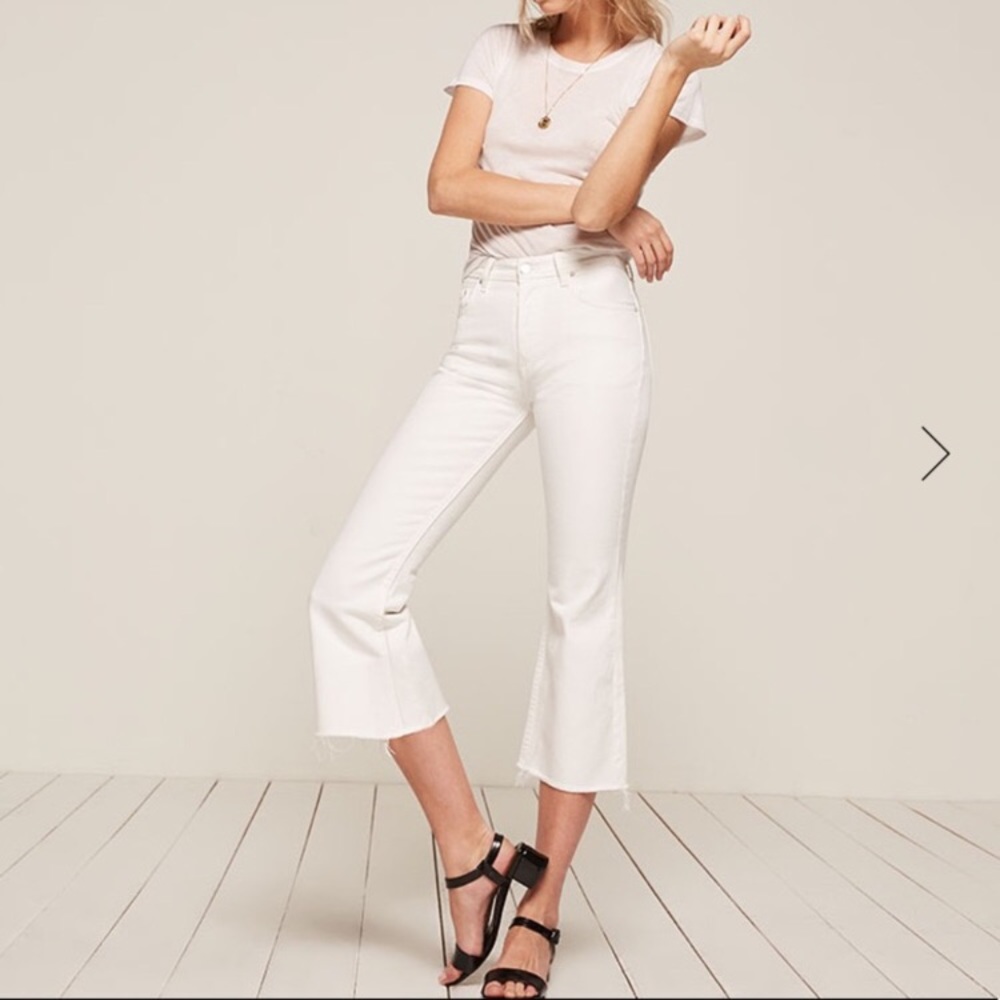 Reformation crop flare jeans in white size 28