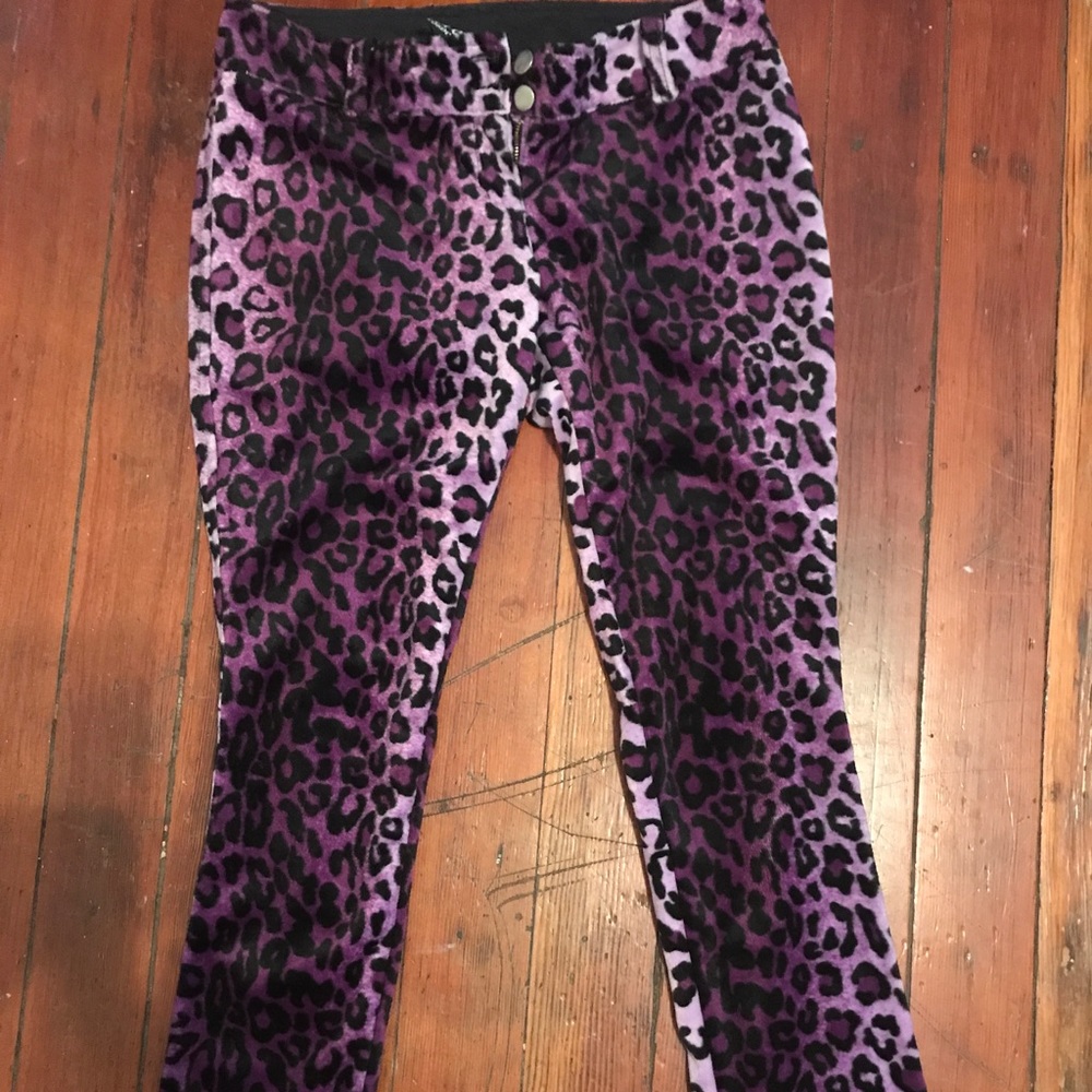 Purple leopard print pants size small.