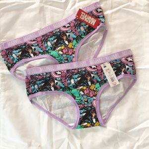 💥 New 💥 Marvel Underwear size Medium