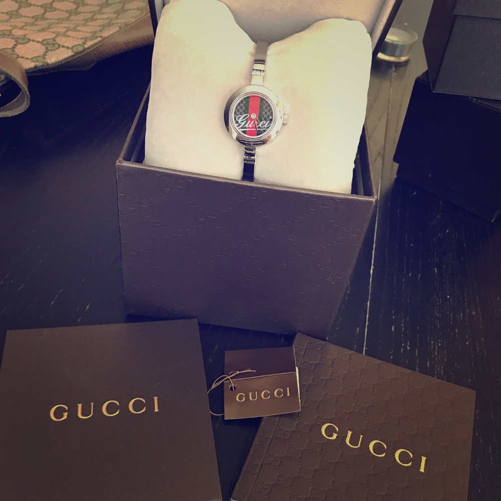 Women's stainless steel Gucci watch