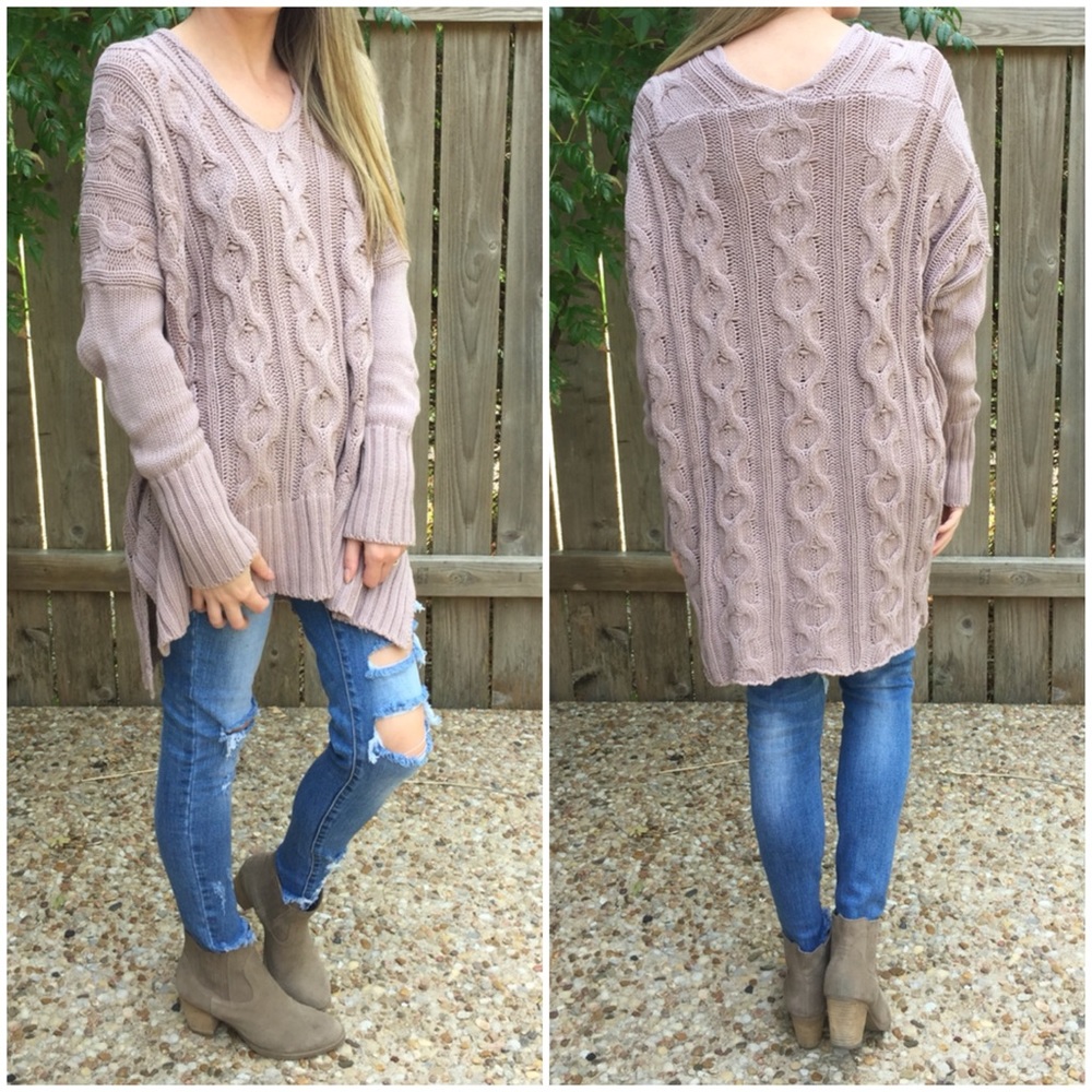 LAST ITEM▫️Mauve Cable Knit V-Neck Sweater - Picture 3 of 6