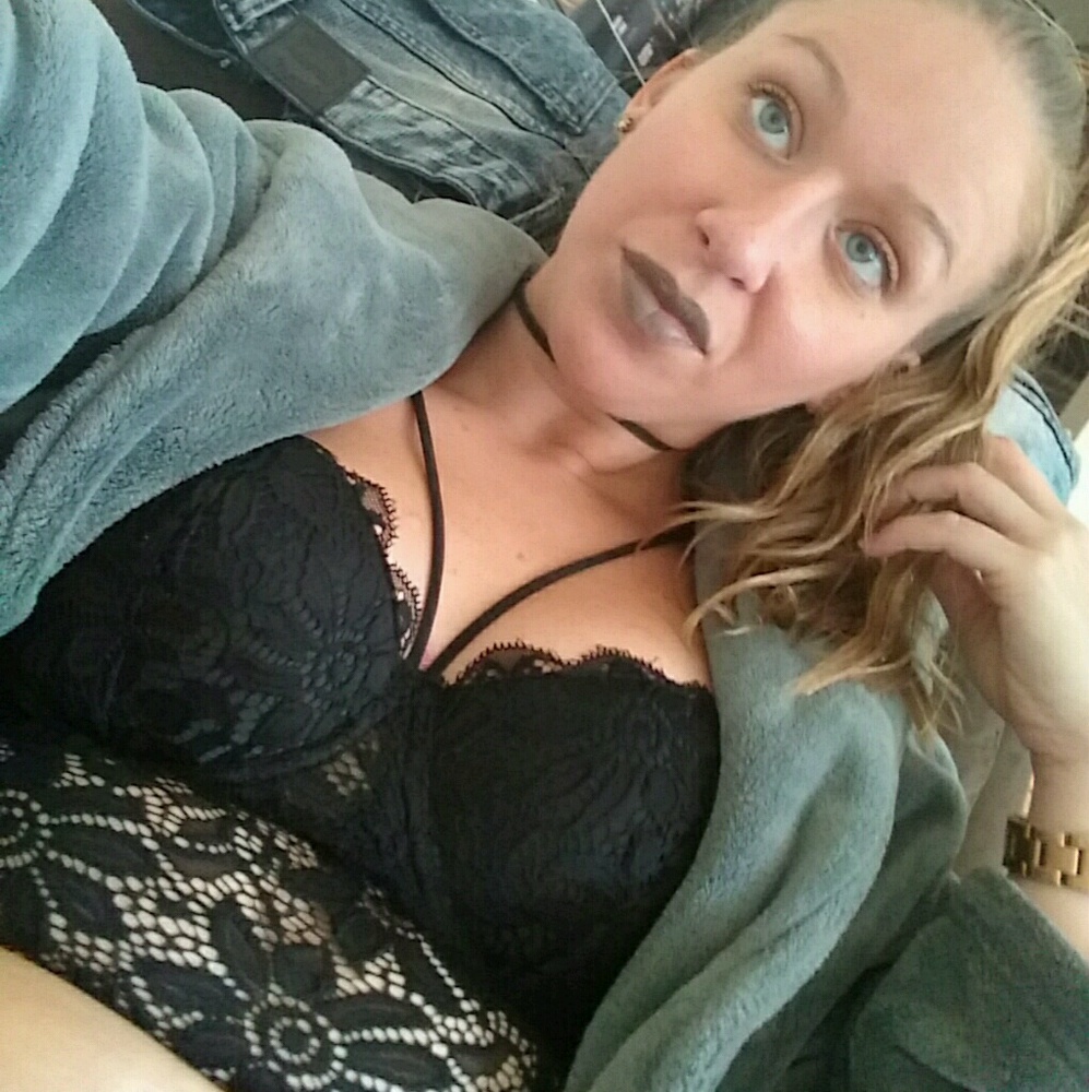 Meet your Posher, Alexandra