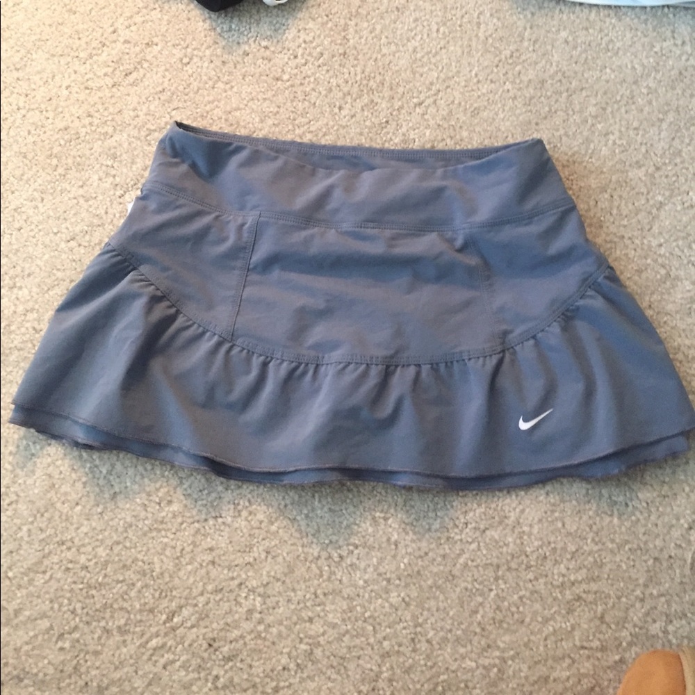 gray nike tennis skirt