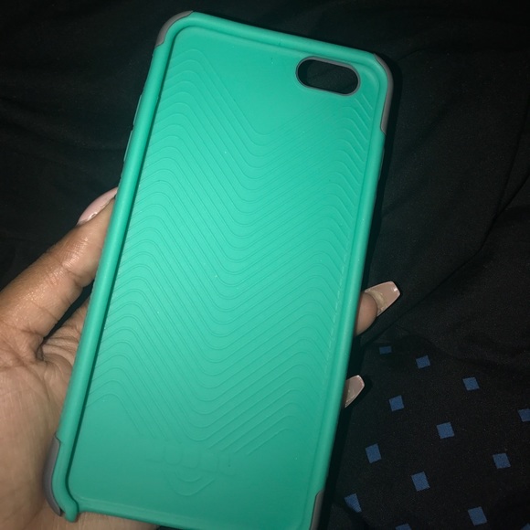 Modal case - Picture 2 of 2