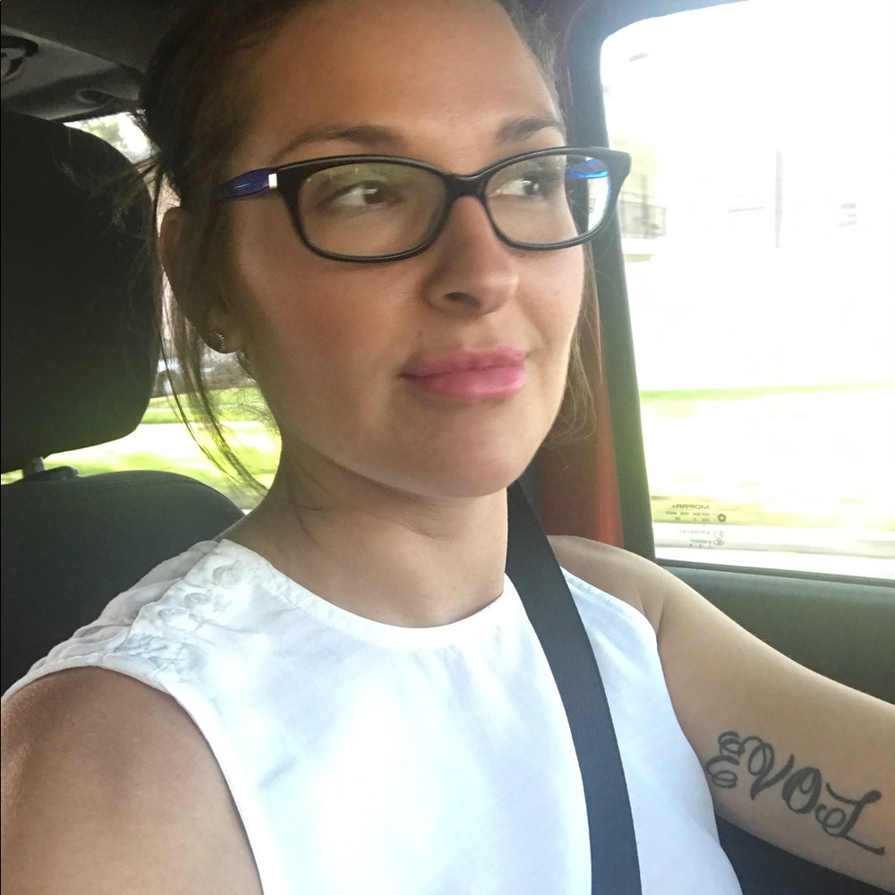Meet your Posher, Amanda
