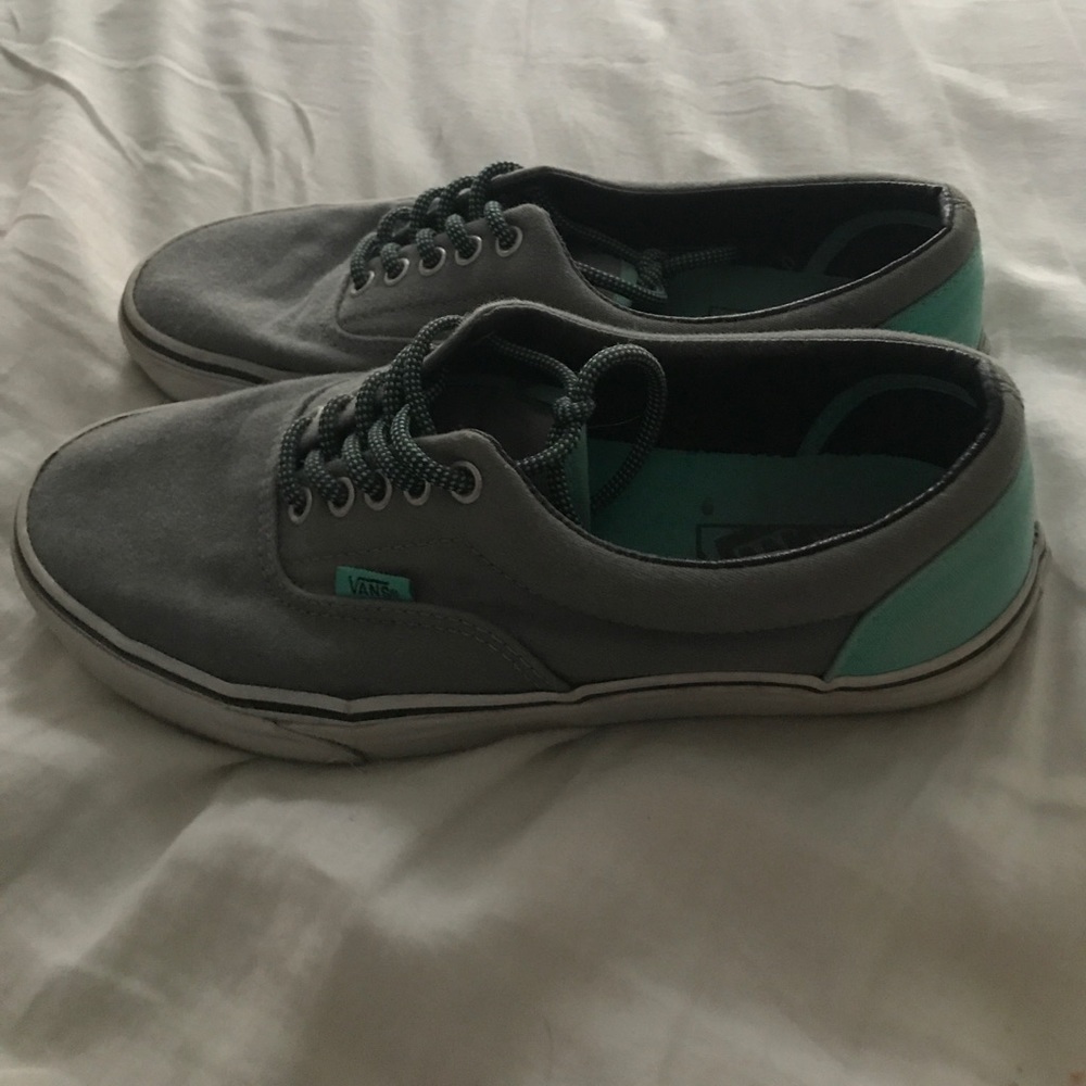 Vans Era
