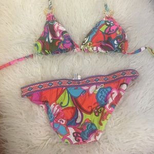 Trina Turk 70's style two piece sz 8