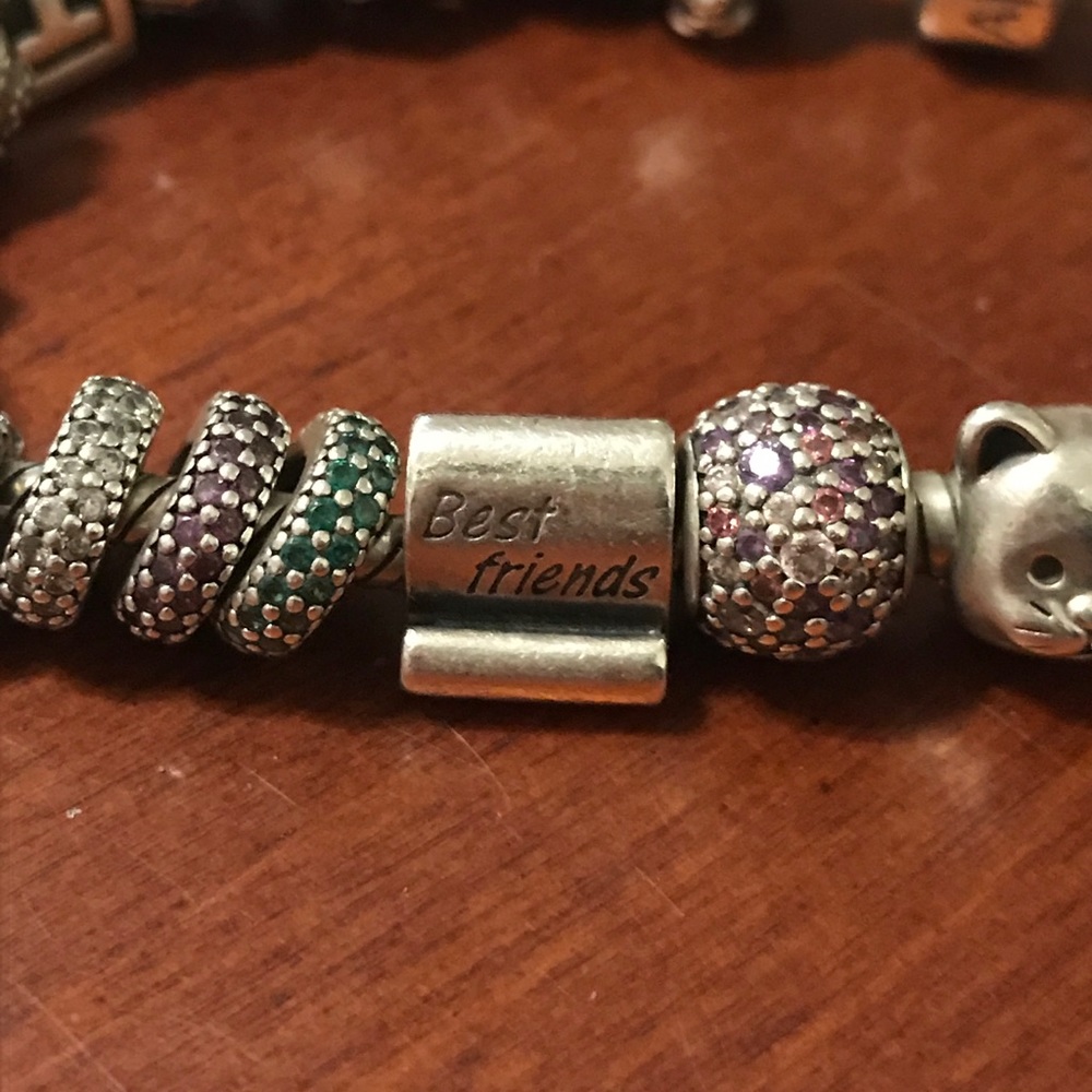 Best friends Pandora scroll charm