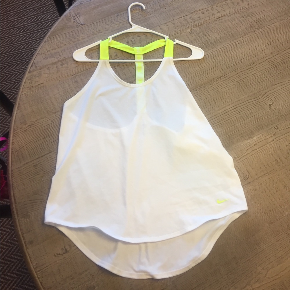 Nike Dri Fit Elistika Tank