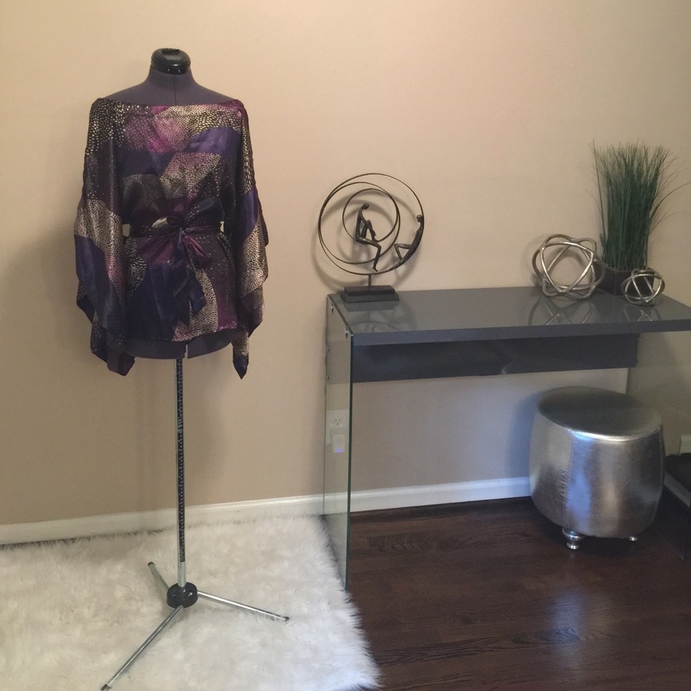 Gorgeous satin-look kimono top