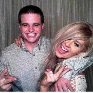 Meet your Posher, Joyce