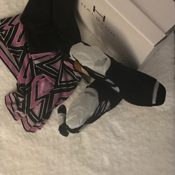 🌺New" Halston Zoe Suede Slingback” - Picture 4 of 7