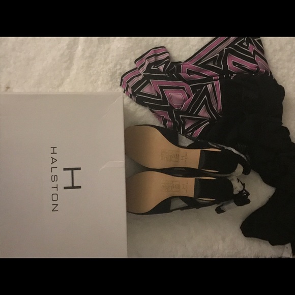 🌺New" Halston Zoe Suede Slingback” - Picture 7 of 7