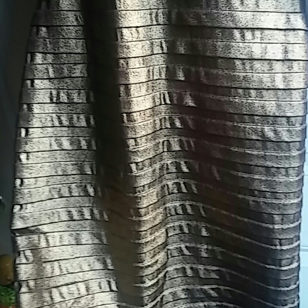 Dress. NWT. Sz.  2 - Picture 6 of 6