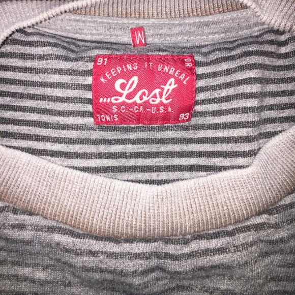 Lost crewneck - Picture 2 of 2