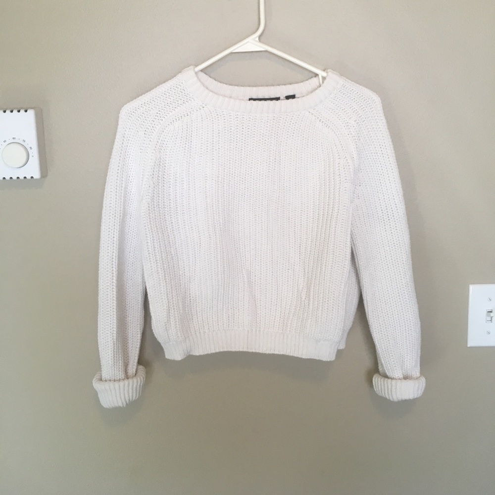 Pristine white cotton crop