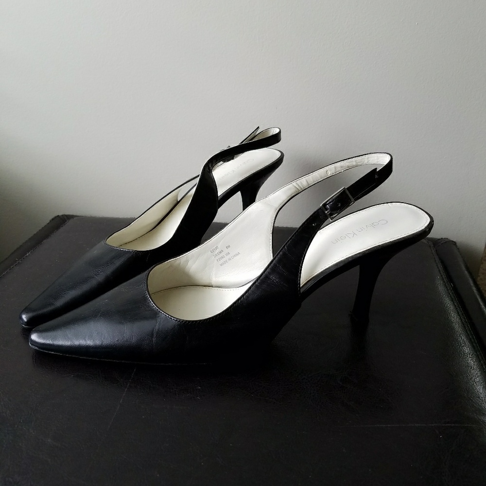 Calvin Klein Black dress shoe