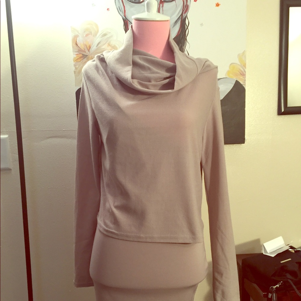 2 piece long sleeve mini dress size 2