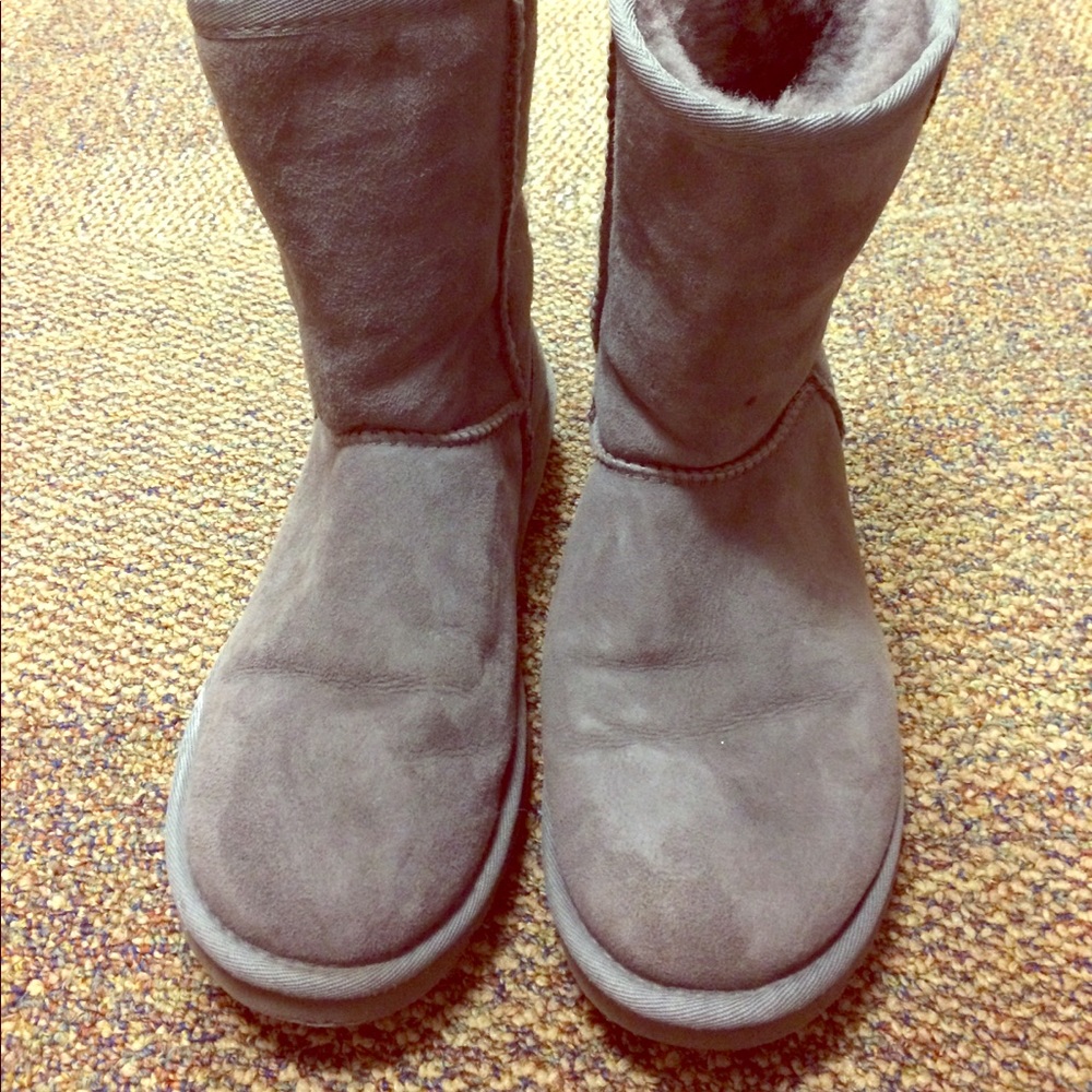 Grey ugg boots
