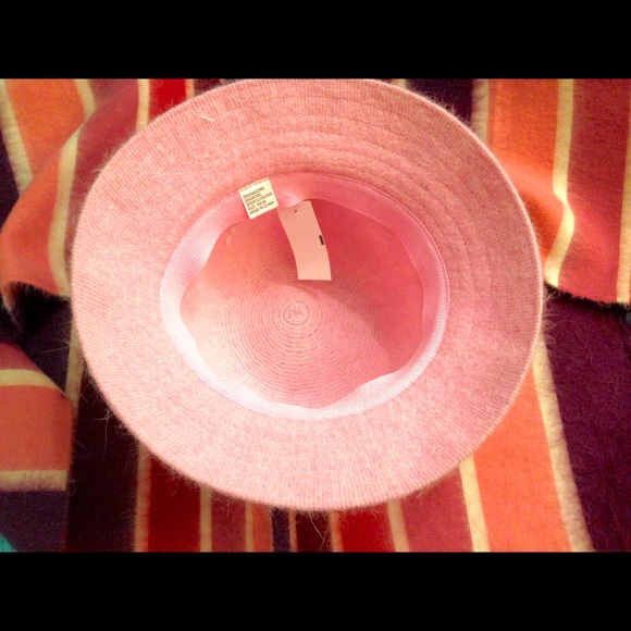 NWT - Angora Pink Hat & Bonus Free Scarf - Picture 4 of 5