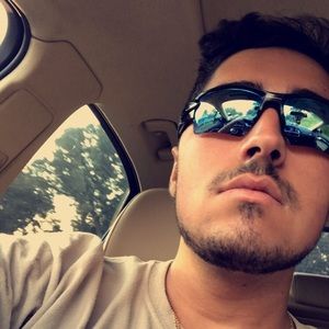 Meet your Posher, Johnny