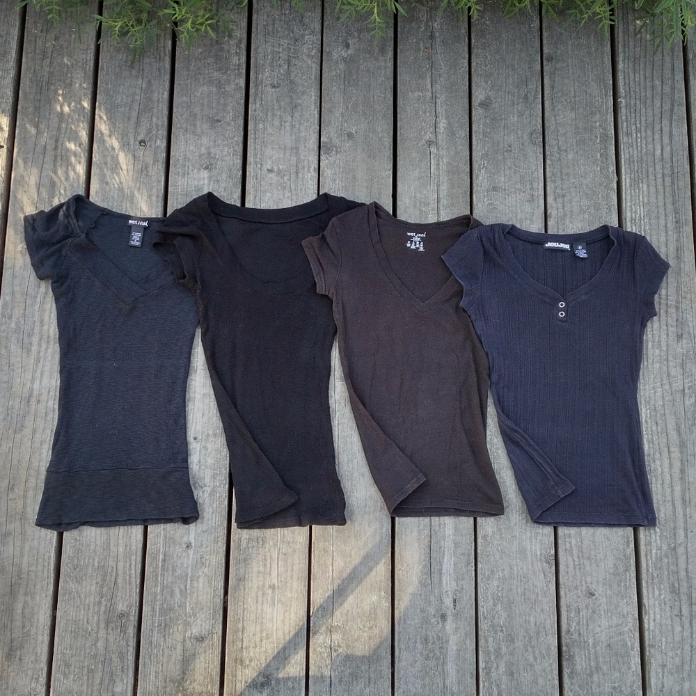 Set of 4 Black Shirts Sz S|XS