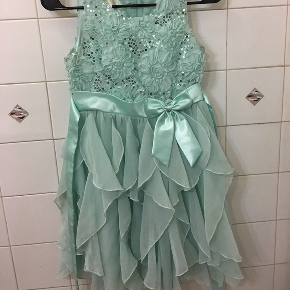 Kids size 10 dress - Picture 1 of 5