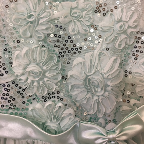 Kids size 10 dress - Picture 3 of 5