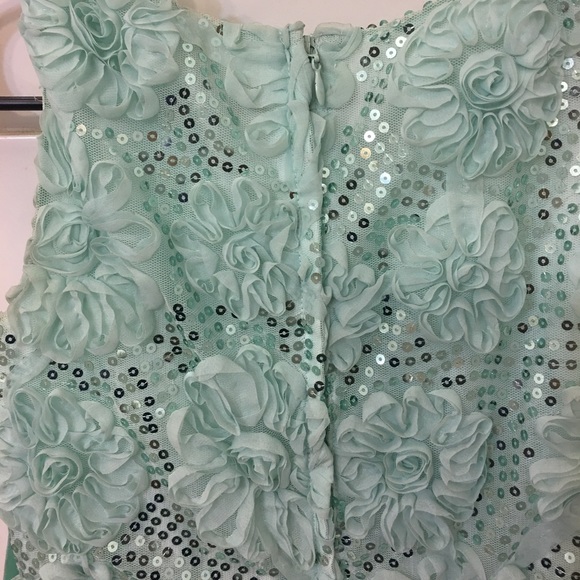 Kids size 10 dress - Picture 5 of 5