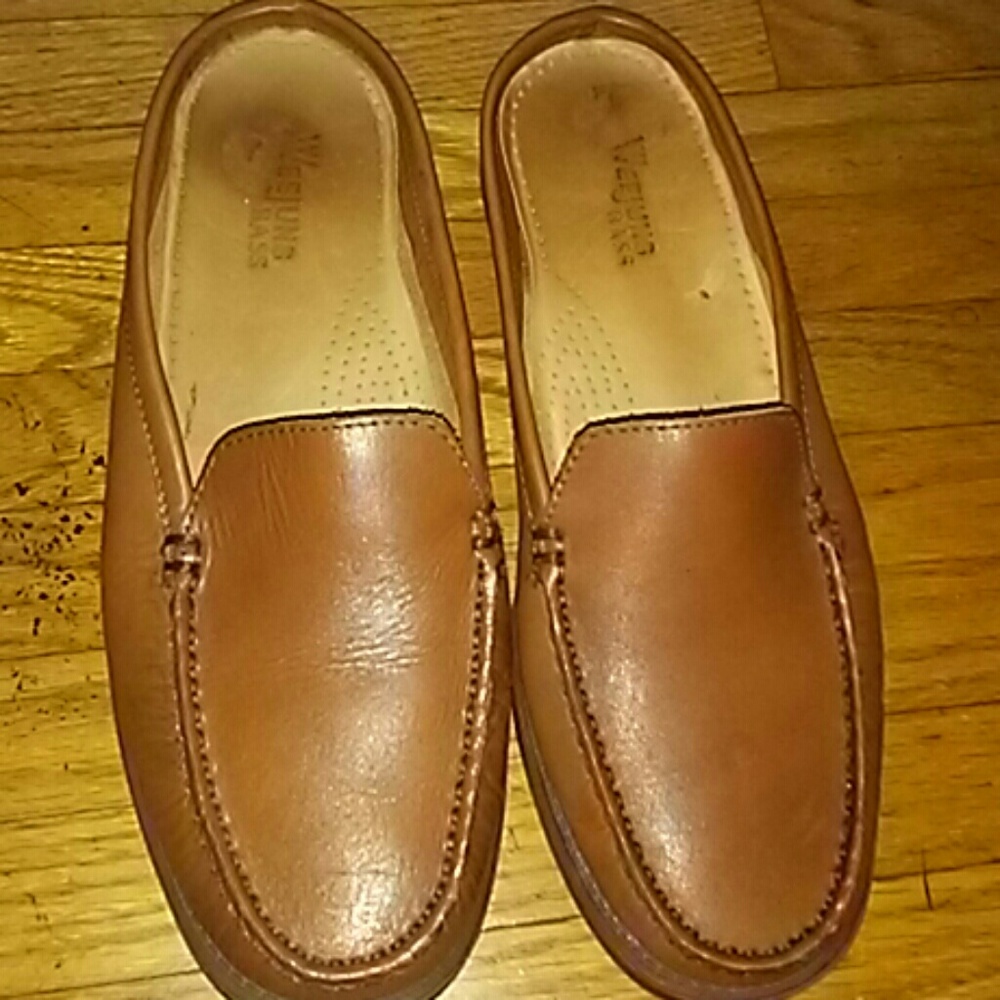 Weejuns slipons
