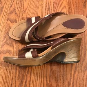 SALE - Dansko Neeci Linen Wedges - 41