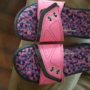 Girls under armour sandals