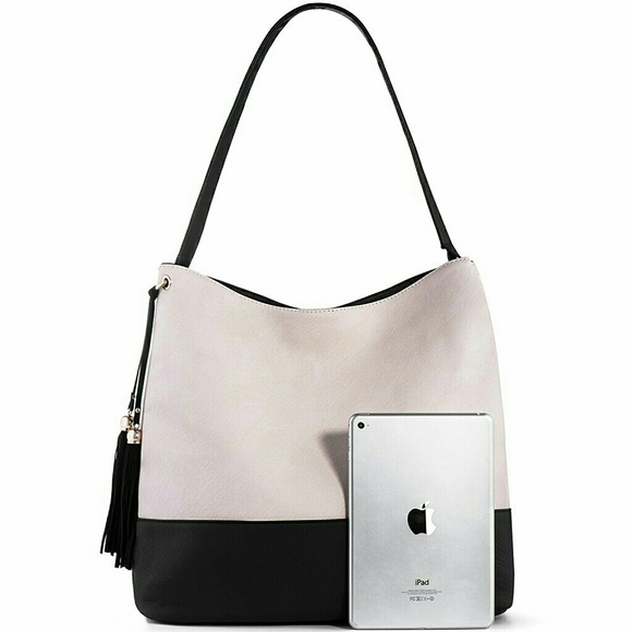 NWT!  CHIC HANDBAG! ❤️ - Picture 6 of 6