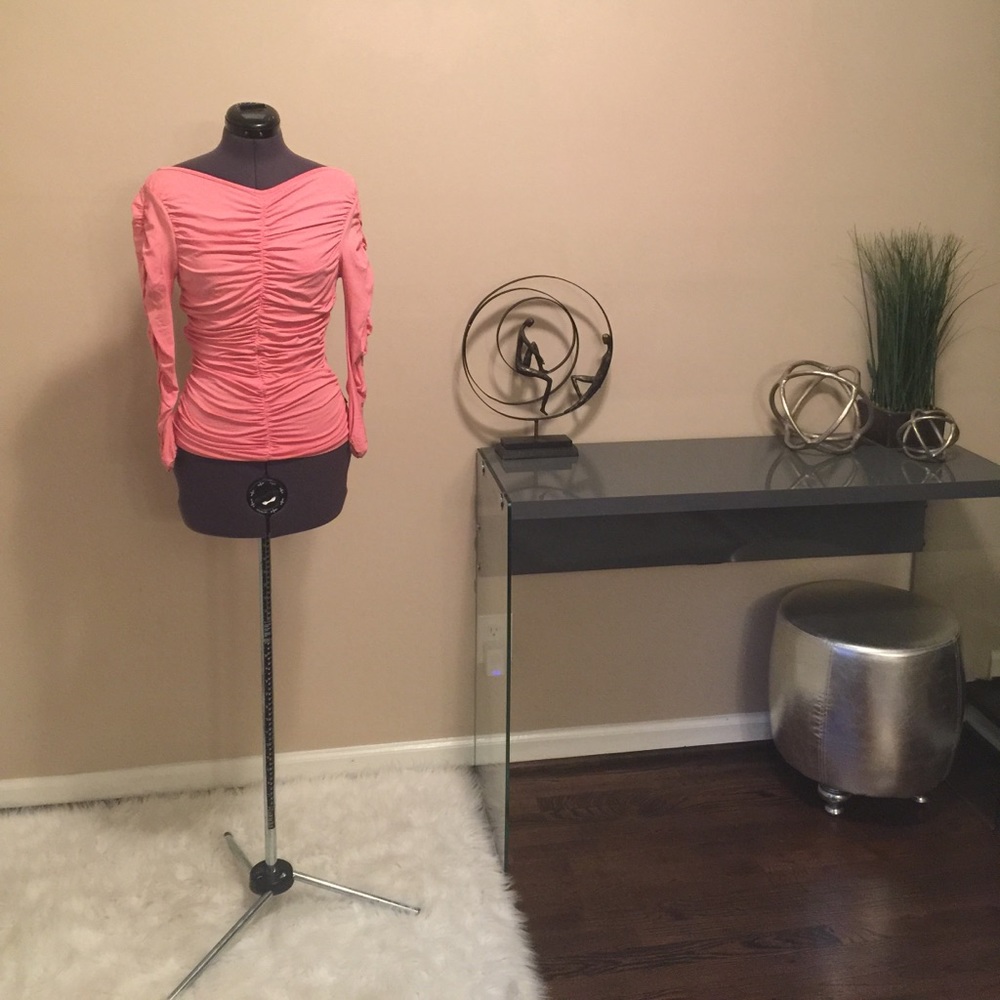 SEXY! Backless peach colored ruched shirt